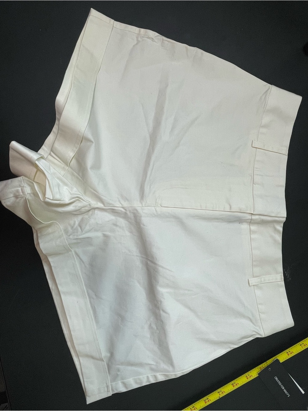 NWT Danielle Bernstein White Cuffed Shorts Size 8
